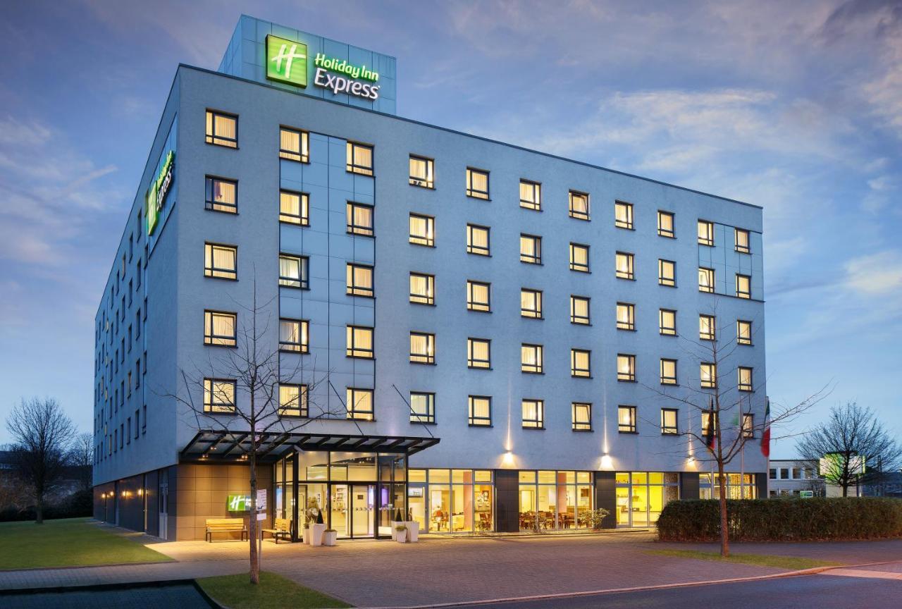 דיסלדורף Holiday Inn Express Duesseldorf City Nord, An Ihg Hotel מראה חיצוני תמונה